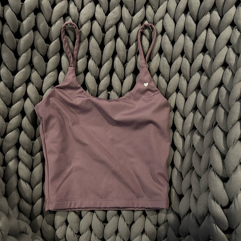 LOVE FITNESS - Purple Cropped Workout Top